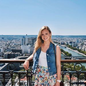 Meet your Posher, Gabrielle